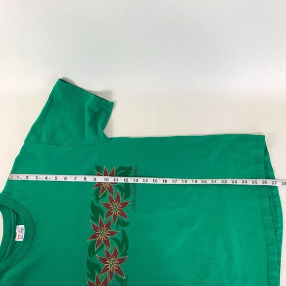 Vintage Hanes Mele Kalikimaka Hawaiian Poinsettia Tee Women's Medium Christmas - Picture 8 of 11